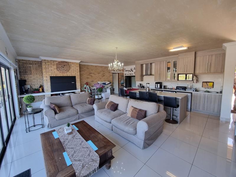 12 Bedroom Property for Sale in Klein Brak Western Cape